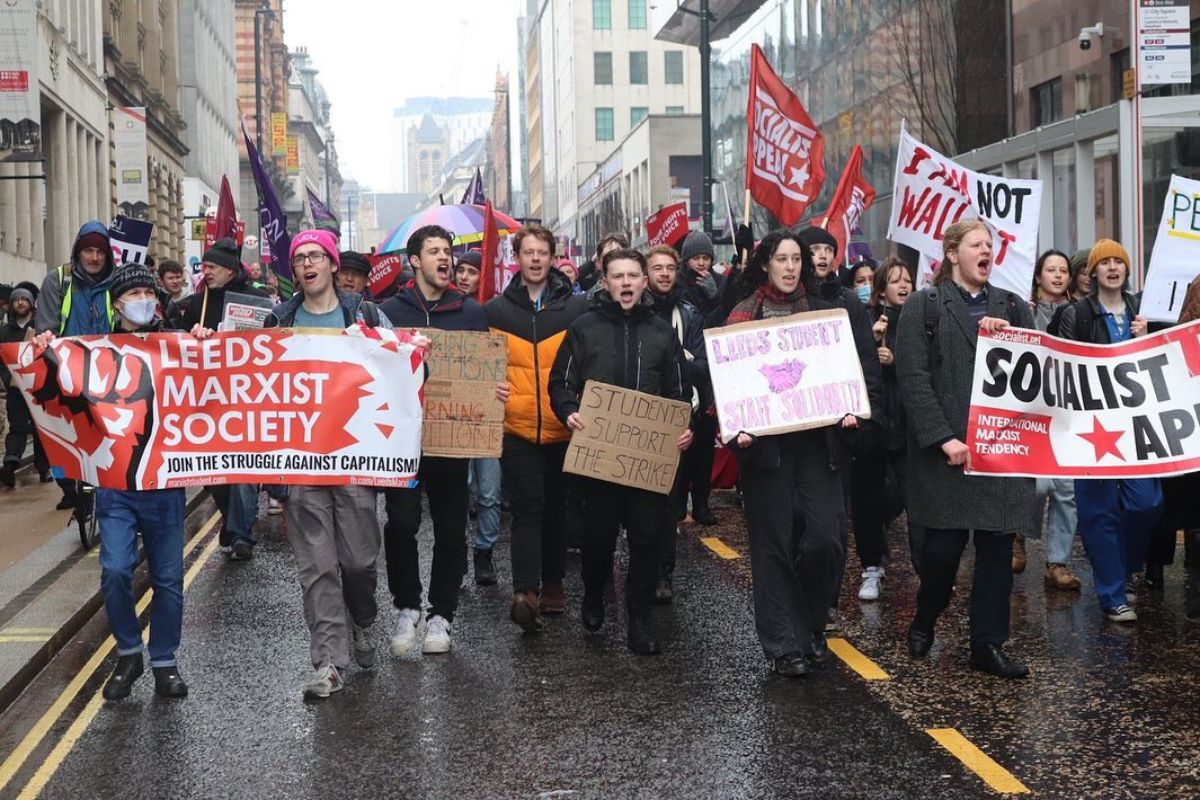 Leeds Marxists trade union march